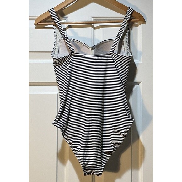Nip Tuck Swim Striped One-Piece Swimsuit Multi Fit Cup Ruched Slimming Size 6 - Picture 3 of 6